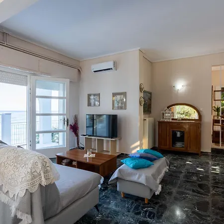 Messinian Seaside Holiday home Kalamata