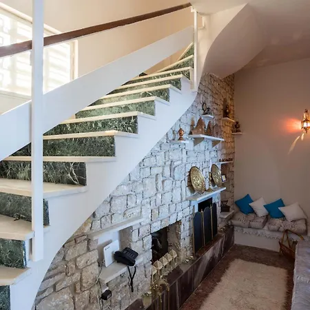 Messinian Seaside Holiday home