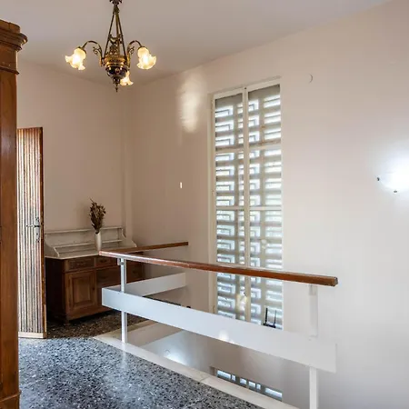 Messinian Seaside Holiday home