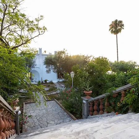 Messinian Seaside 卡拉马塔