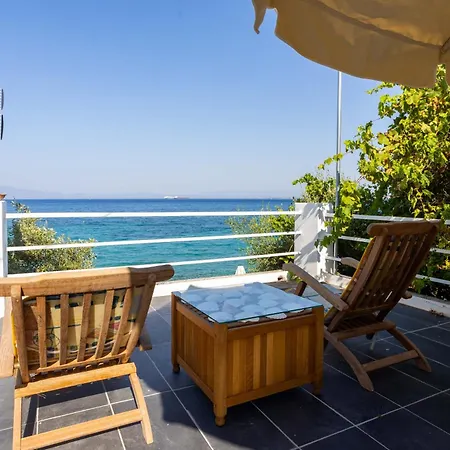 Messinian Seaside 度假居