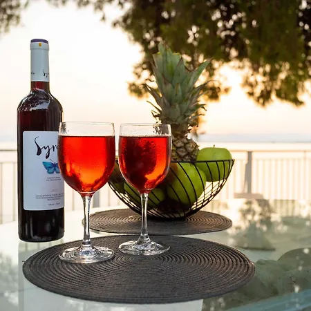 度假居 Messinian Seaside 卡拉马塔