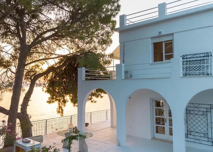 Messinian Seaside * Kalamáta